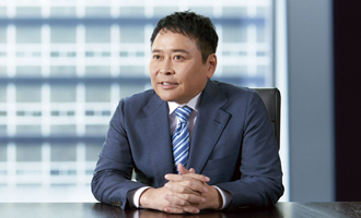 <span>TOP MESSAGE</span>ご挨拶